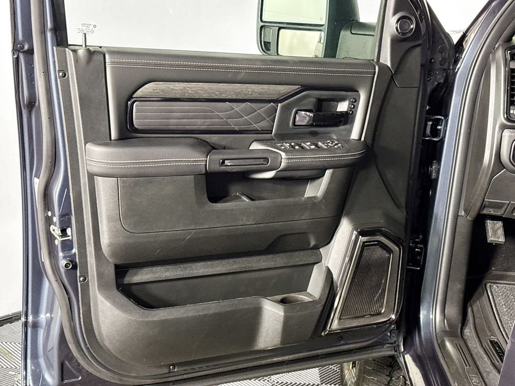 New 2026 Forged Blue Metallic Exterior Paint RAM Limited image 10