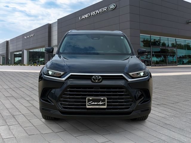 Used 2025 Black Toyota XLE image 8