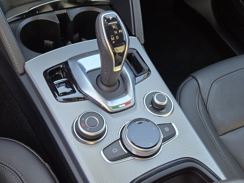 2025 Alfa Romeo Stelvio Base - Photo 15