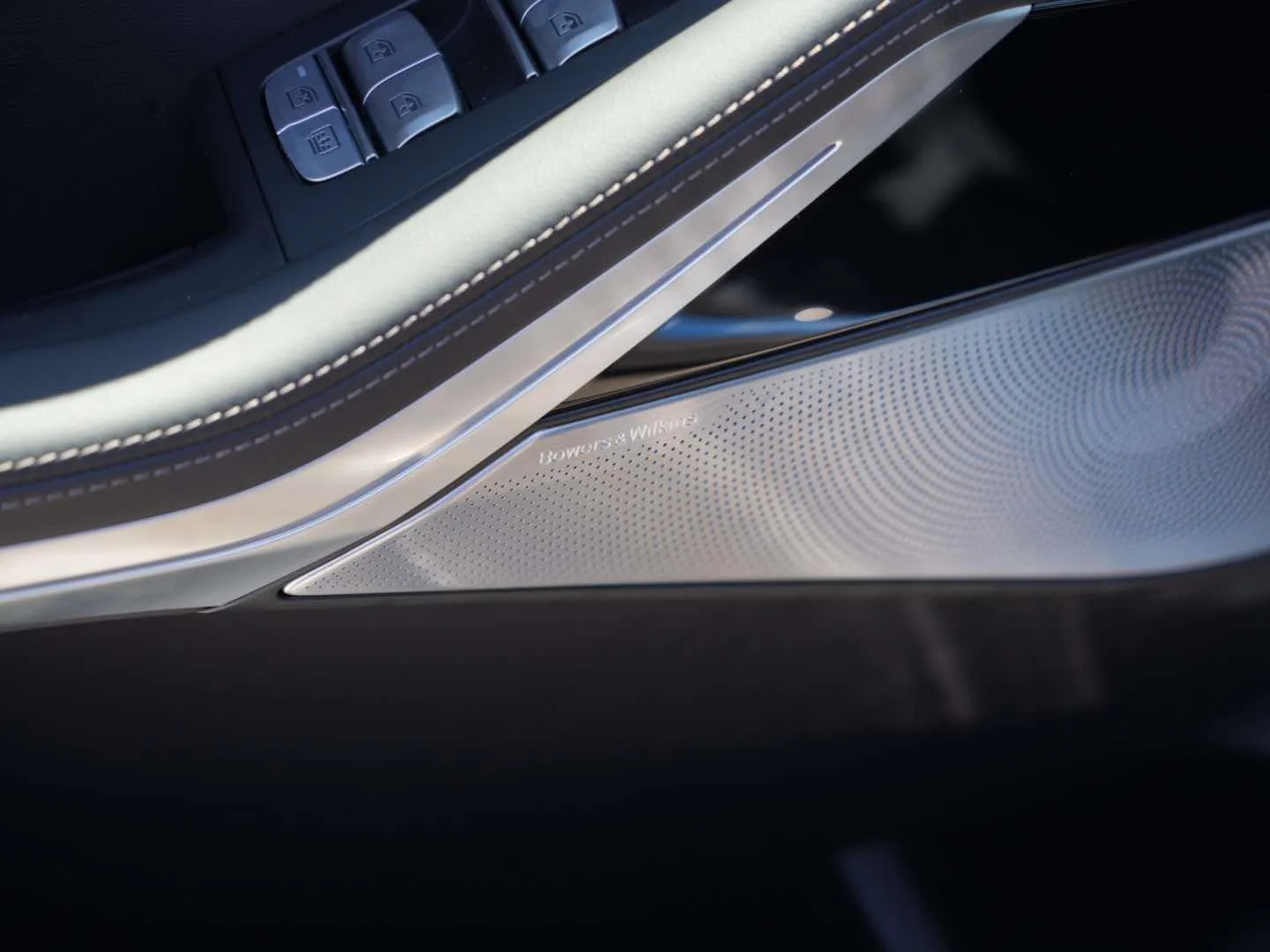 New 2026 ManhattanGreen BMW ALPINA XB7 image 16