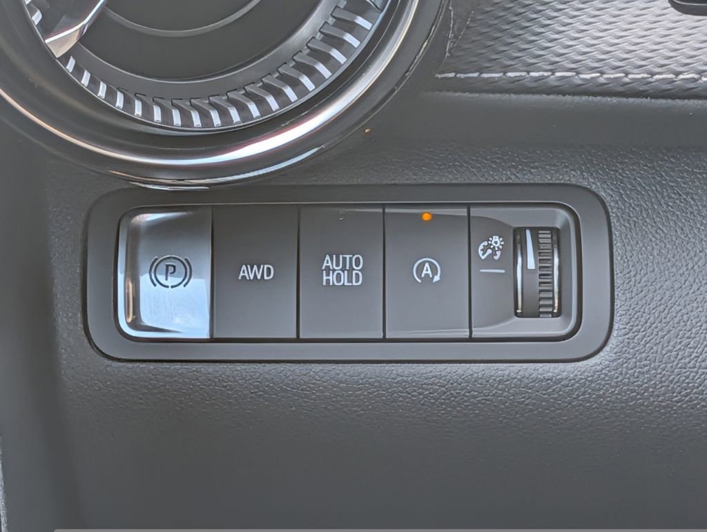2026 Chevrolet Equinox LT - Photo 11