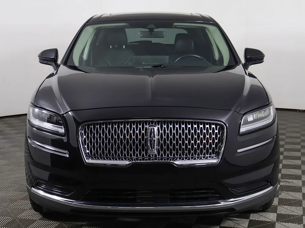 Used 2023 Black Metallic Lincoln Reserve image 13