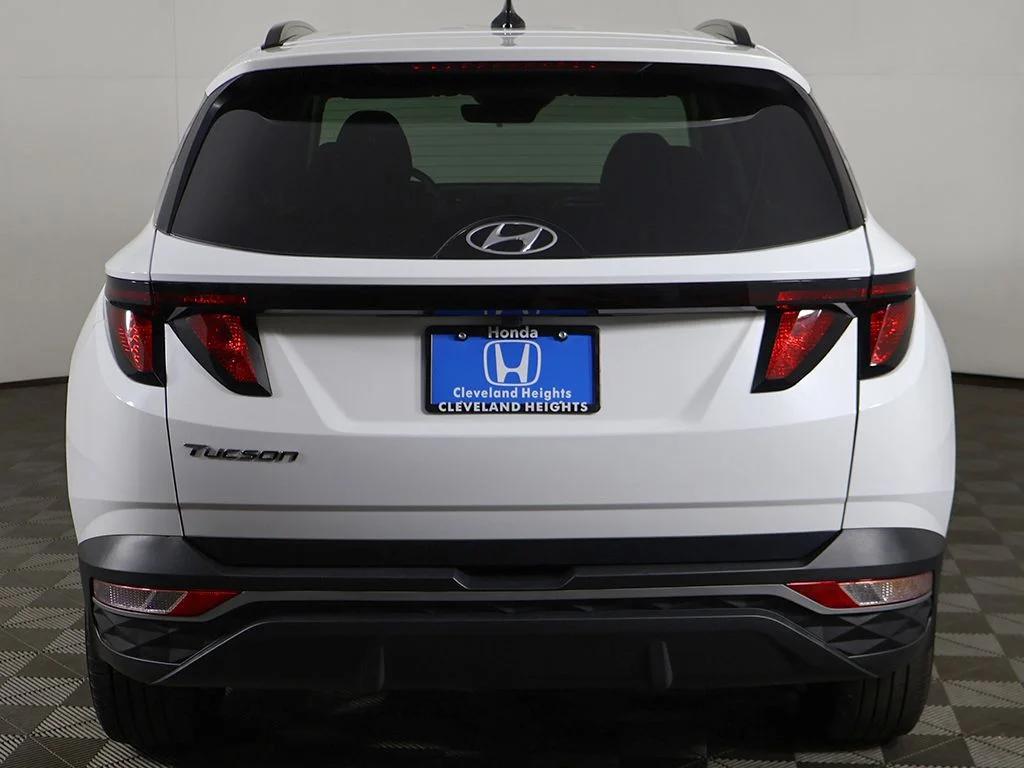Used 2024 White Pearl Hyundai SEL image 11