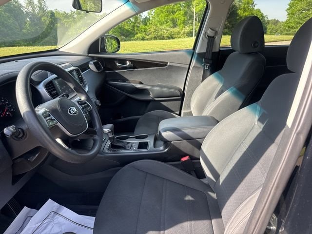 Used 2020 Black Kia LX image 18