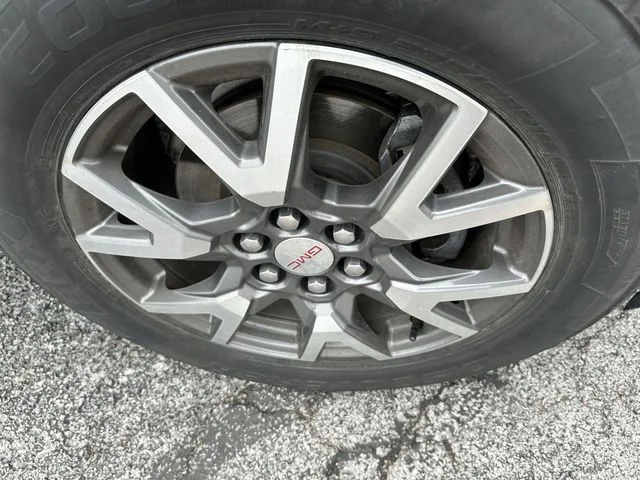 Used 2020 Red GMC SLE image 20