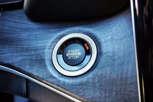 Used 2023 Black Jeep Limited image 29