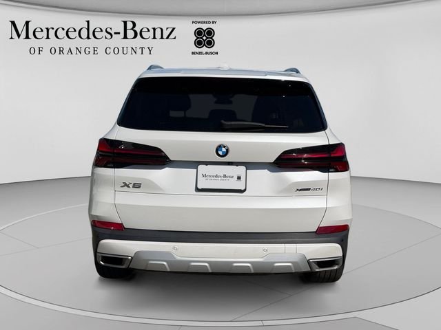 Used 2024 White BMW xDrive40i image 3