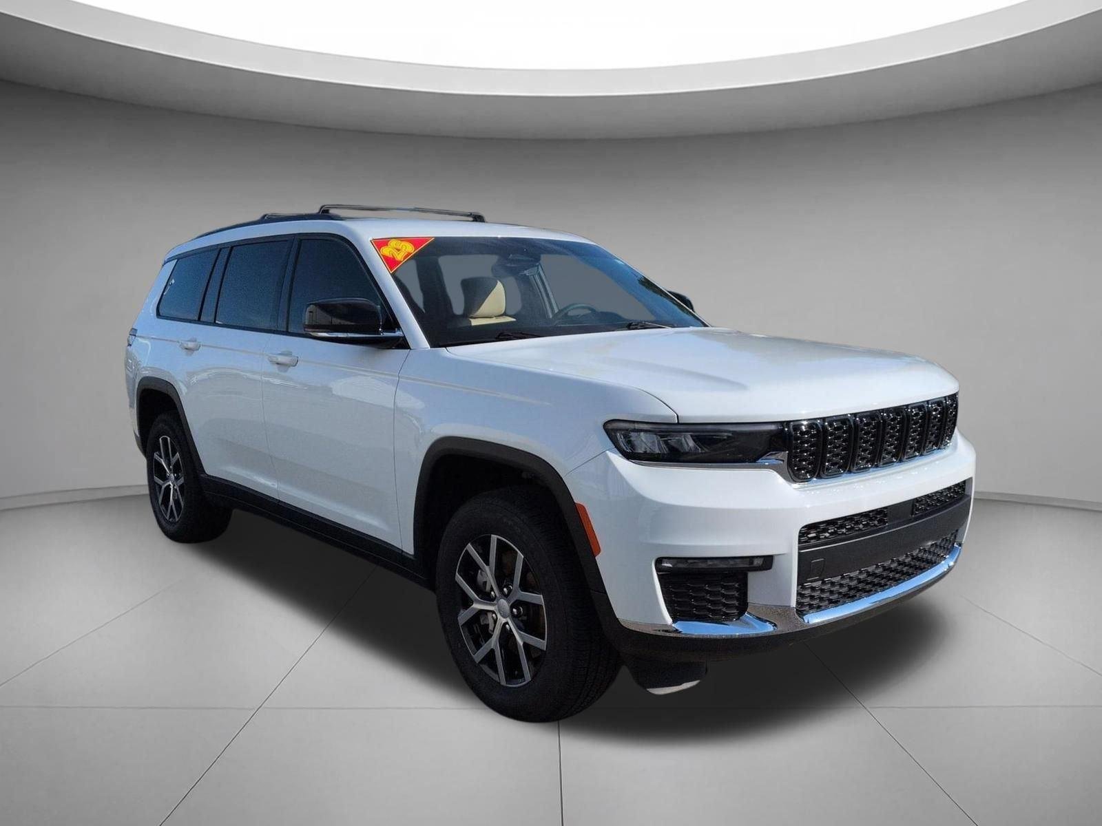 Used 2025 Bright White Clearcoat Jeep Limited image 7
