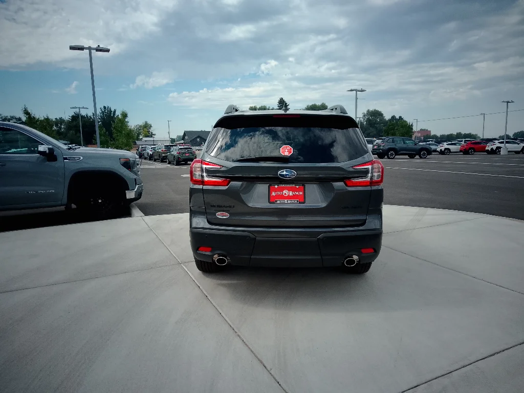 New 2026 MAGNETITE GRAY METALLIC Subaru Premium 7-Passenger image 4