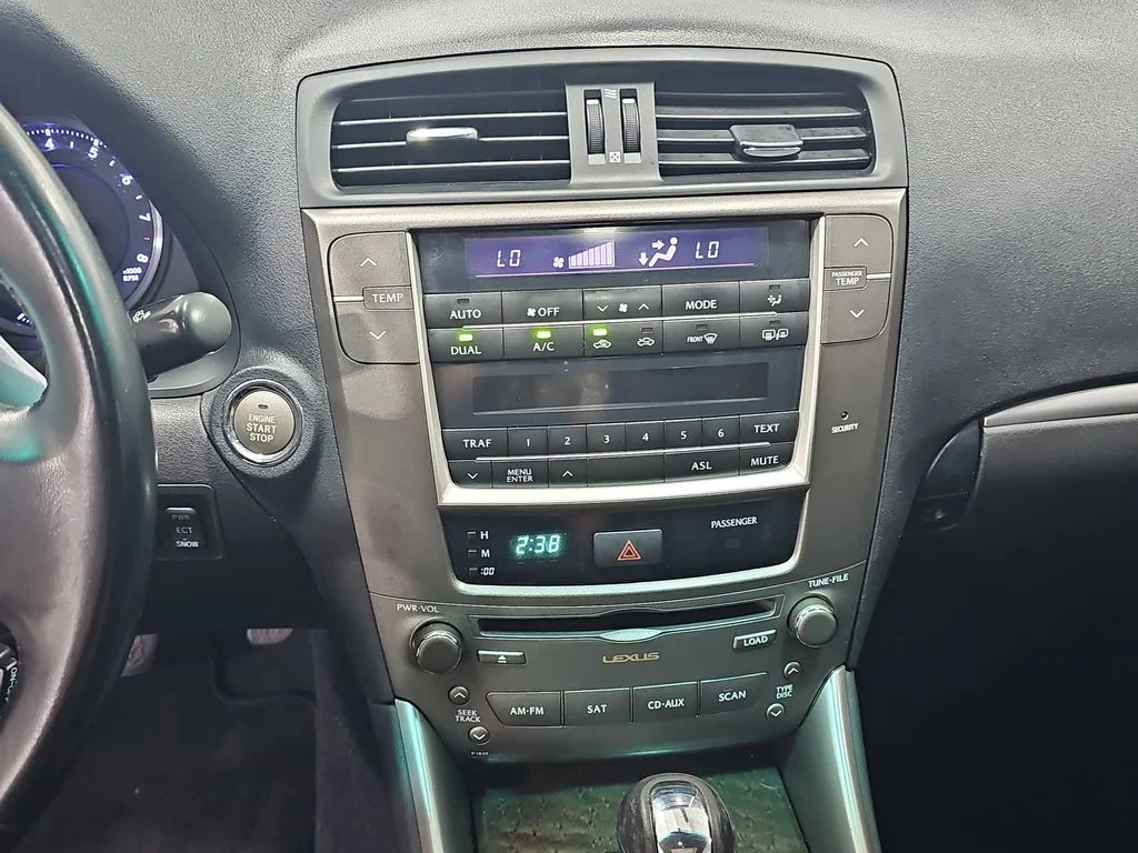 Used 2011 White Lexus 250 image 22