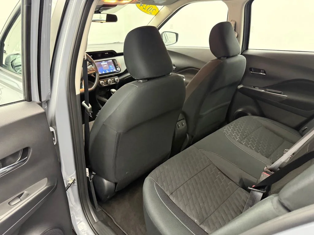 Used 2024 Gray Nissan SV image 26