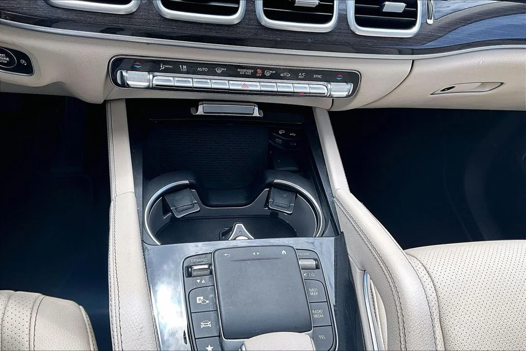 Used 2021  Mercedes-Benz GLS 450 image 23