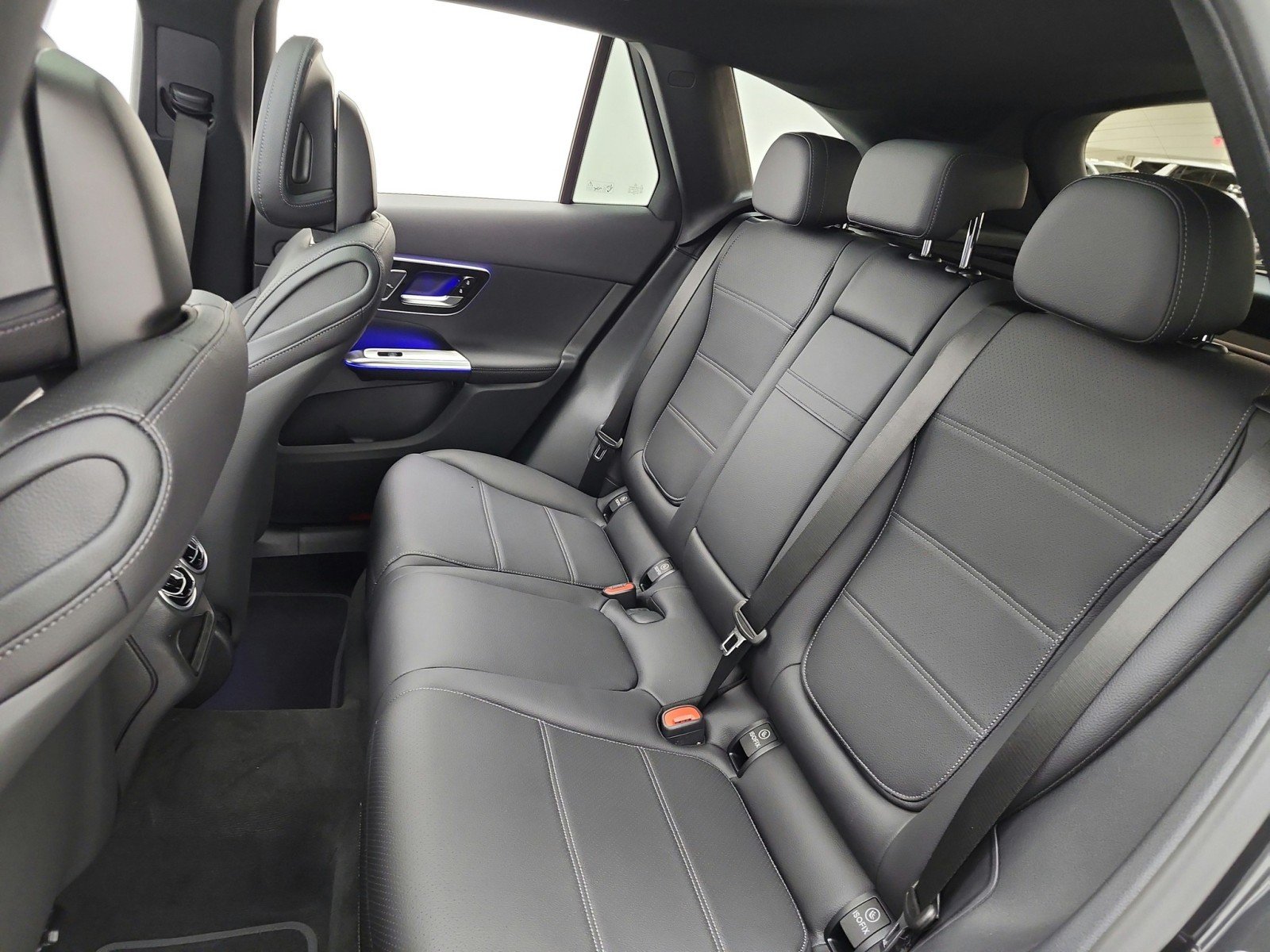 New 2027 Graphite Grey Metallic Mercedes-Benz GLC 300 SUV image 11