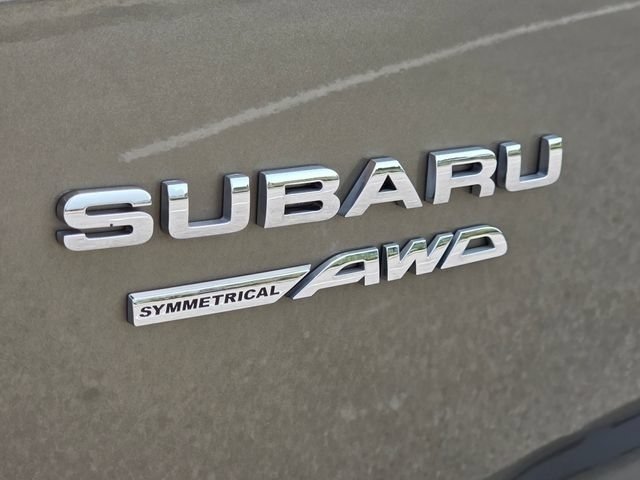 Used 2024 Autumn Green Metallic Subaru Touring image 8
