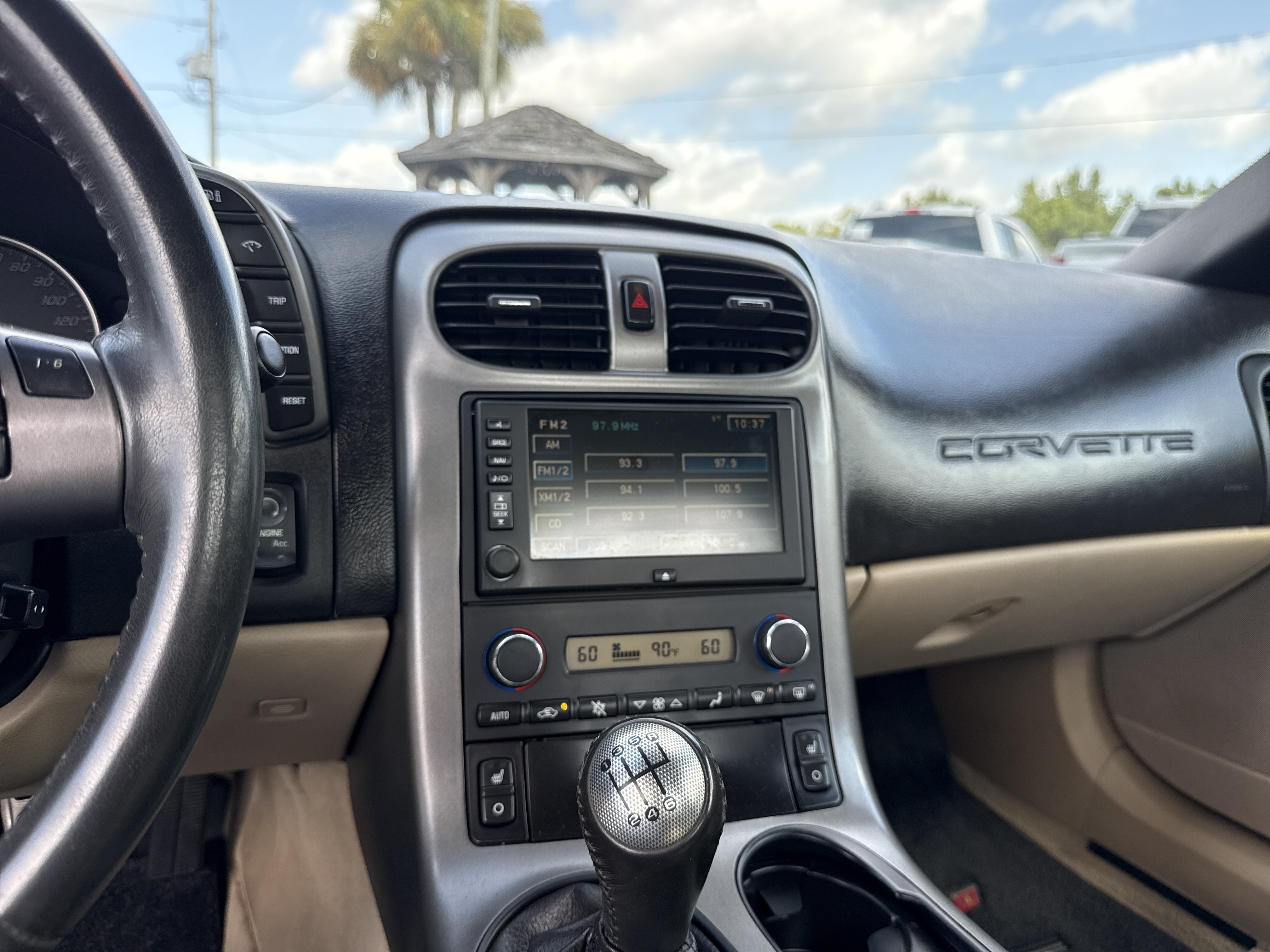 Used 2007 Atomic Orange Metallic Chevrolet Base image 26