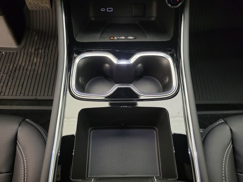 2026 Chevrolet Traverse LT - Photo 32