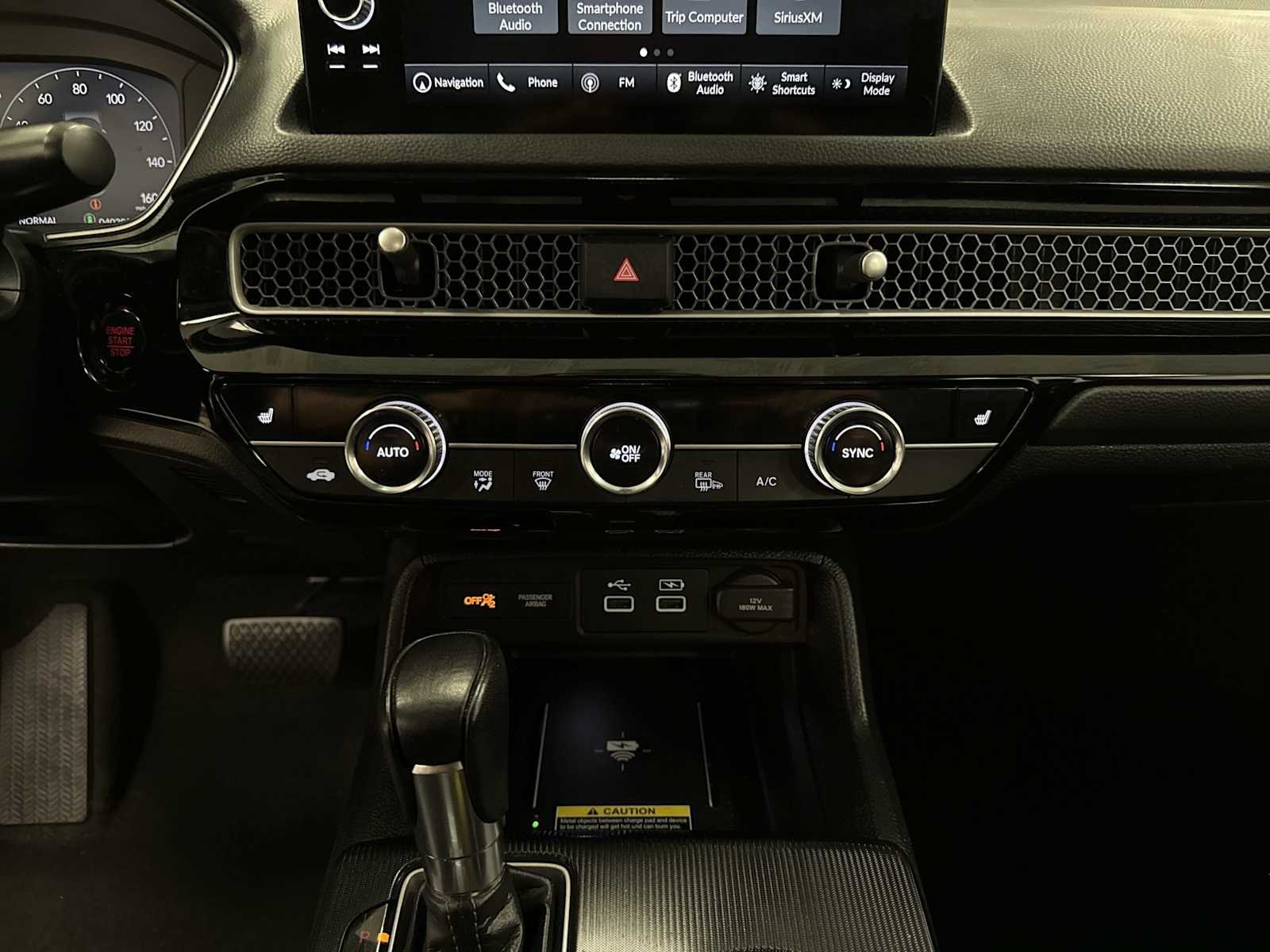 Used 2023 White Honda Touring image 22