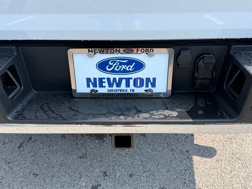 New 2026 Oxford White Ford XLT image 35