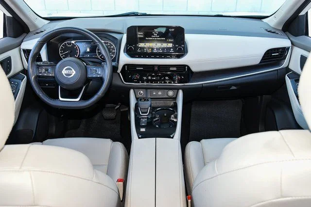 2023 Nissan Rogue SL - Photo 21
