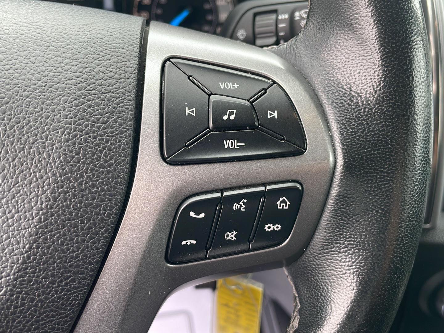 Used 2021 Cactus Gray Ford XLT image 15