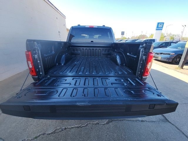 Used 2022 Gray Ford XLT image 12
