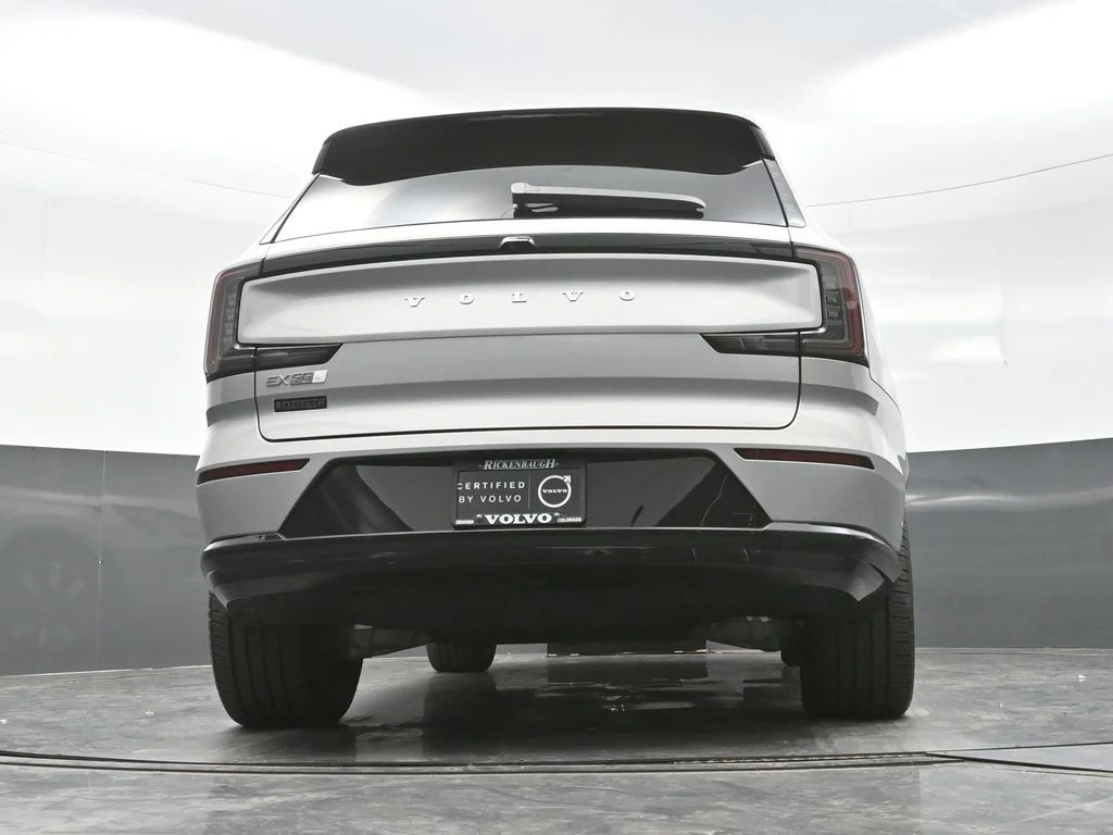 2025 Volvo EX90 Ultra - Photo 25