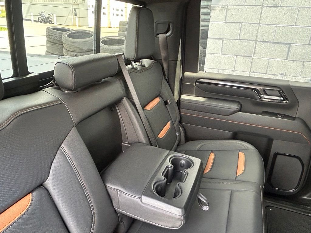 Used 2026 Silver GMC AT4 image 31