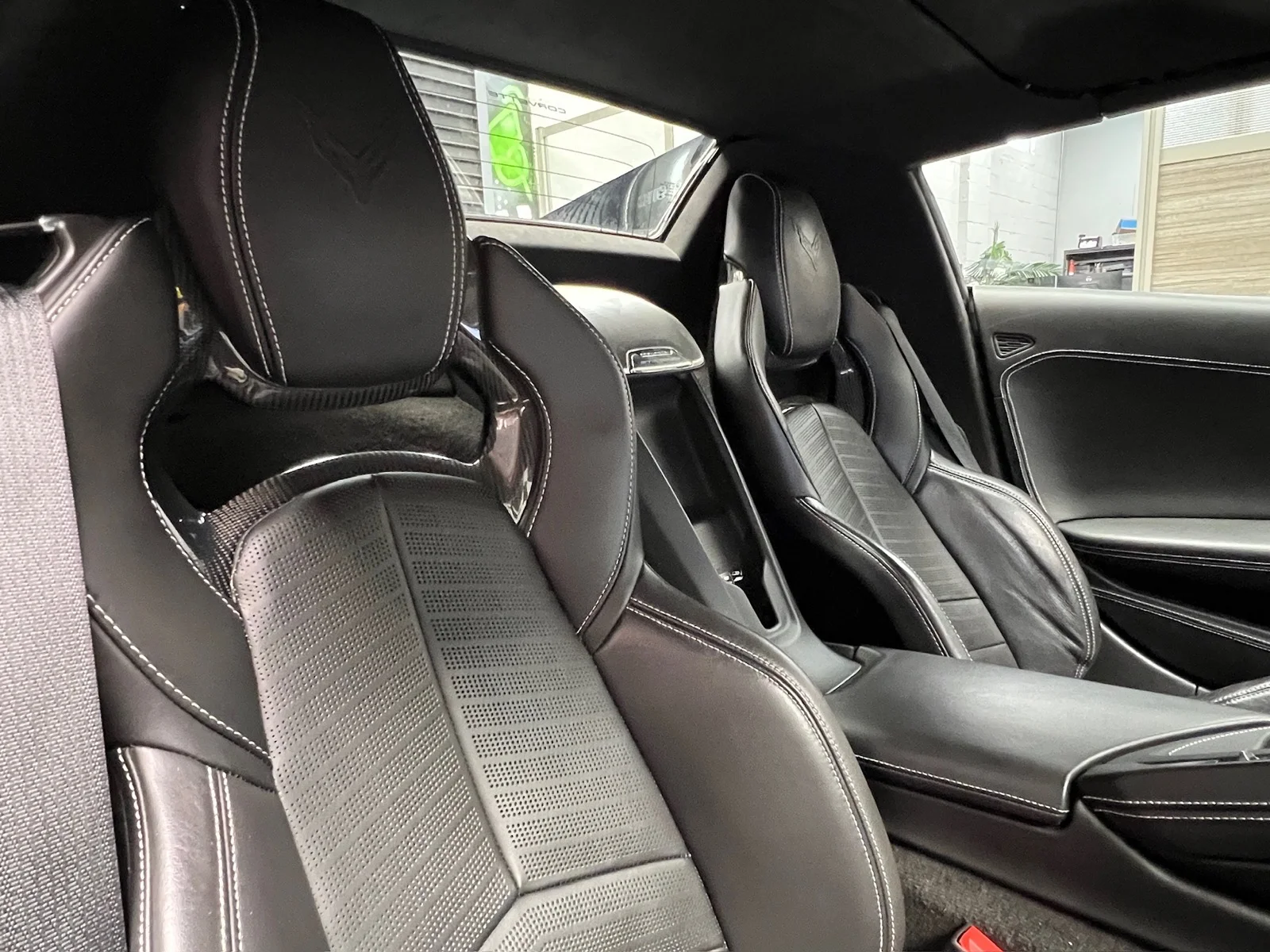 Used 2025 Black (gba) Chevrolet Stingray image 26