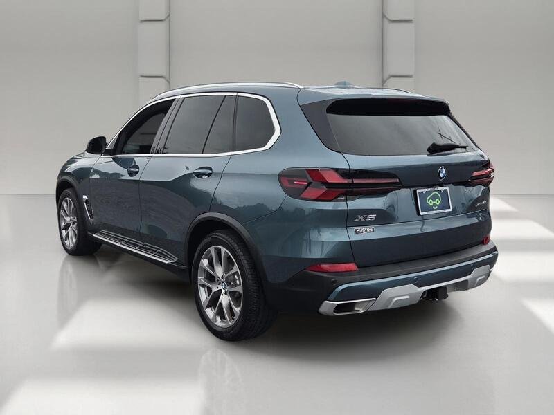 Used 2025 Blue BMW XDRIVE40I SPORTS ACTIVITY VEHICLE image 3