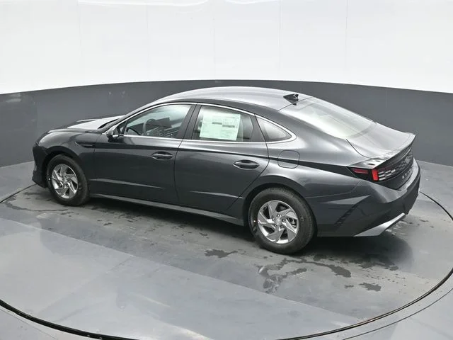 New 2026 Gray Hyundai SE image 11
