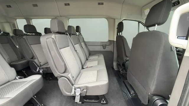 Used 2025 White Ford XL image 36