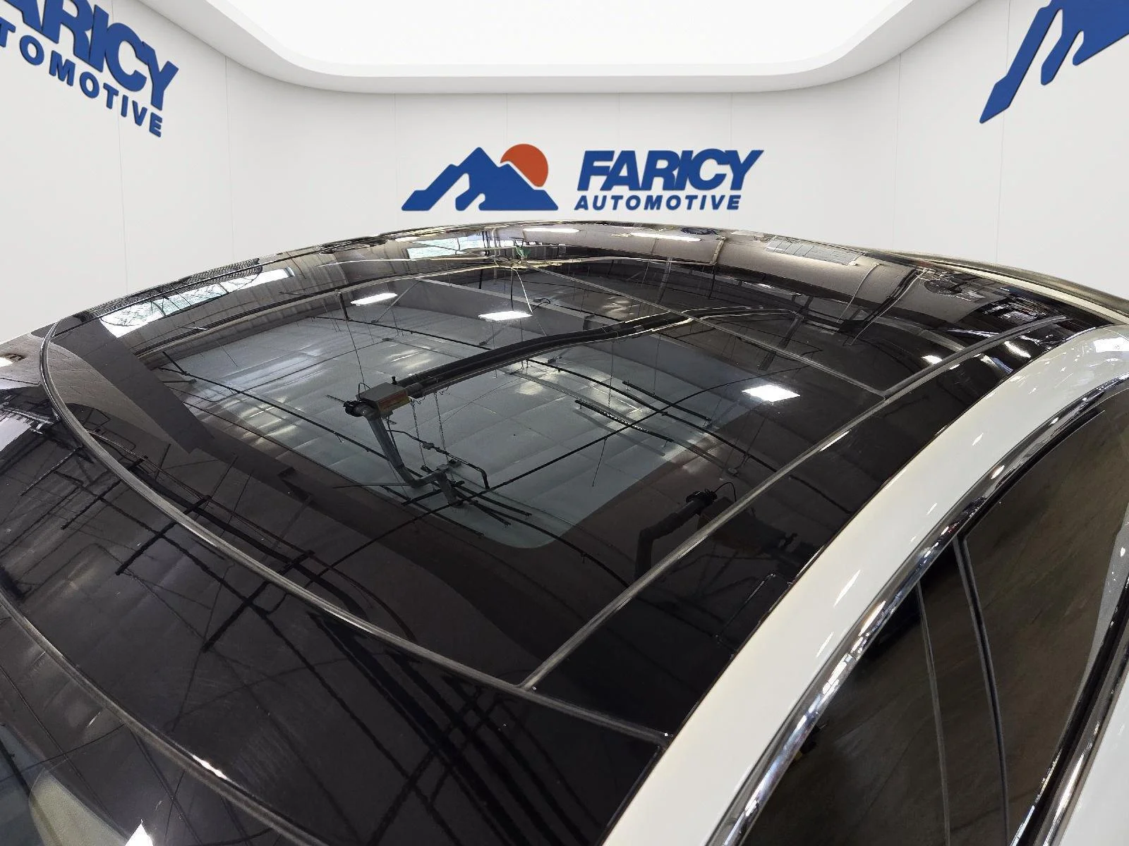Used 2015 White Tesla P85D image 21