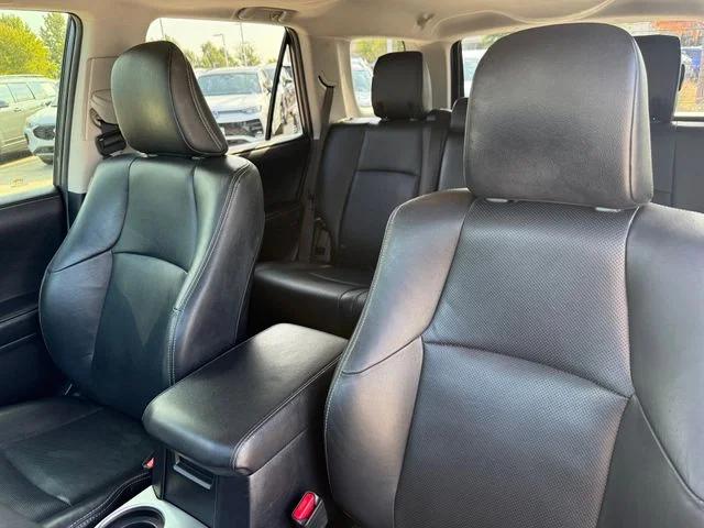 Certified Used 2020 MAGNETIC GRAY MET. Toyota Limited image 10
