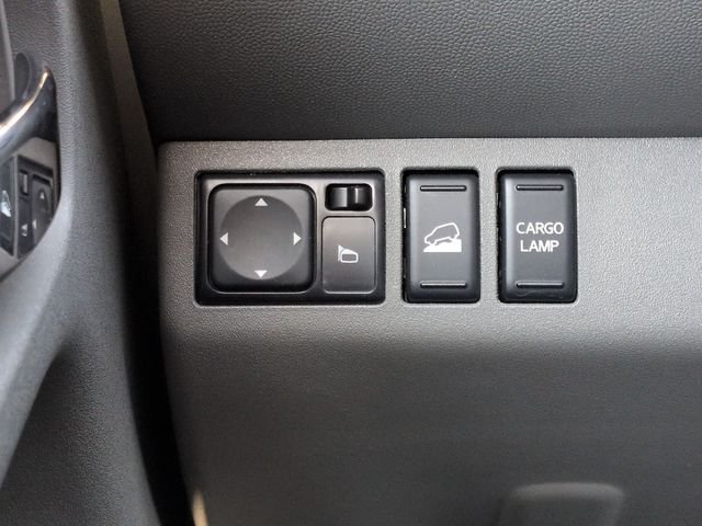 Used 2020 Red Nissan SV image 21