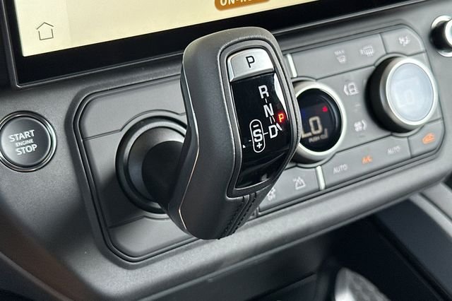 New 2026 Santorini Black Land Rover S image 20