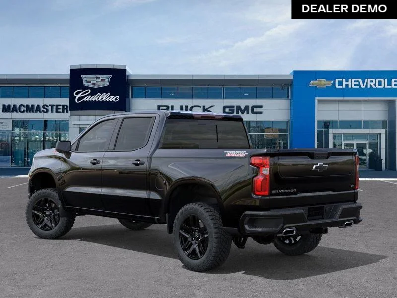 Used 2026  Chevrolet LT Trail Boss image 3