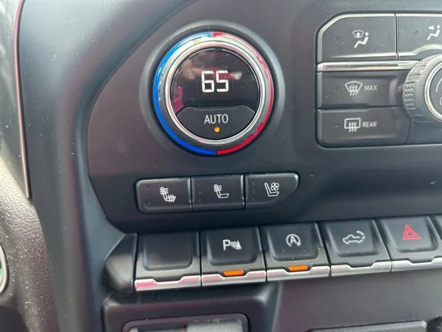Used 2019 Black Chevrolet LTZ image 13