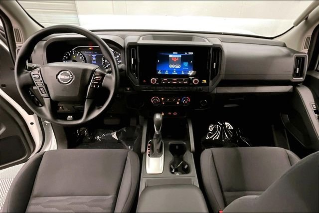 New 2026 Glacier White Nissan S image 5