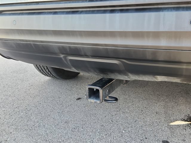 Used 2019 SATIN STEEL METALLIC GMC SLE image 32