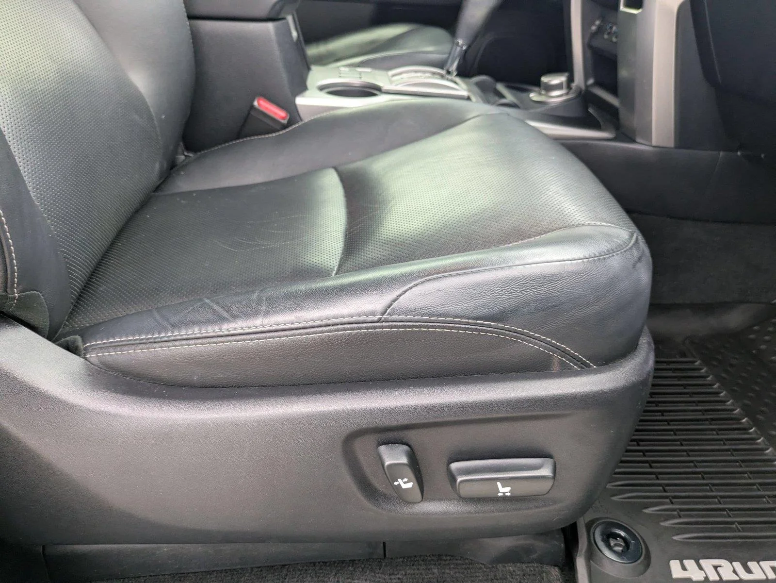Used 2019 Midnight Black Metallic Toyota Limited image 32