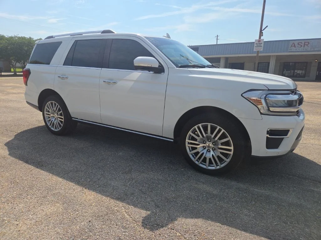 Certified Used 2024 White Ford Limited image 10