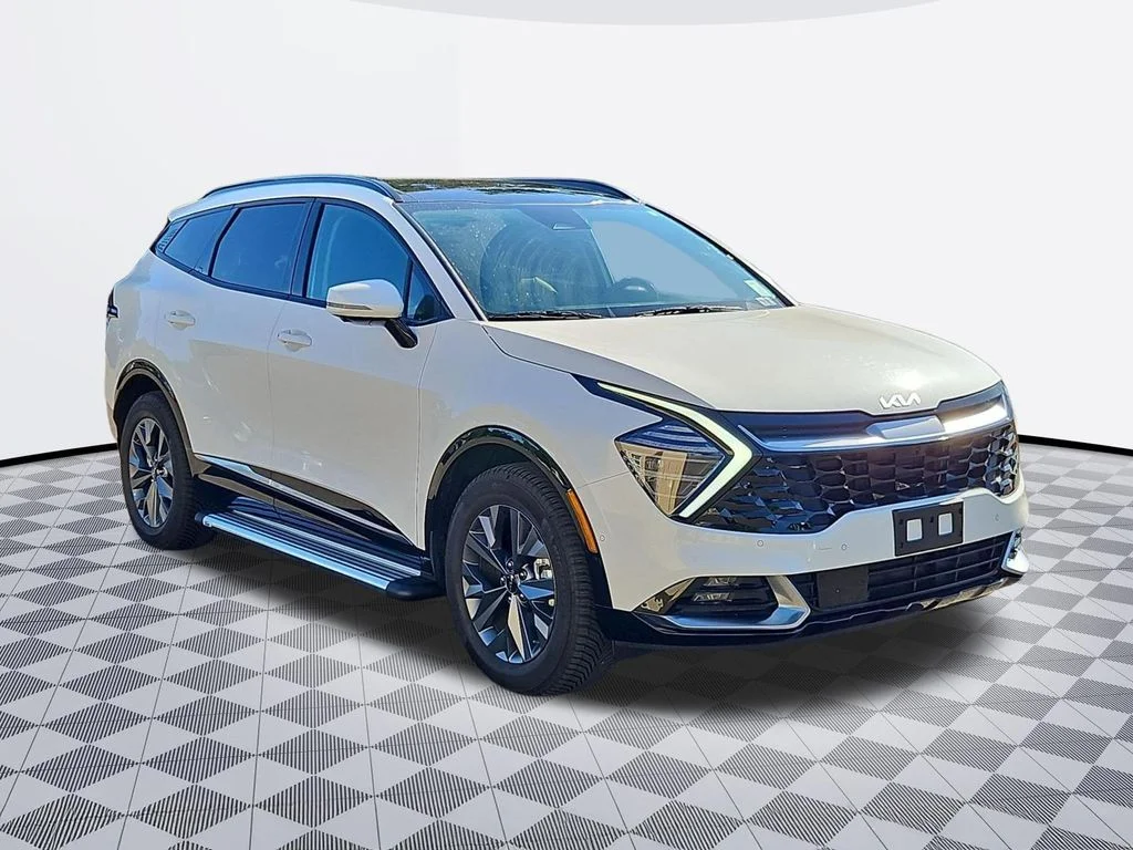 Used 2025 Snow White Pearl Kia SX-Prestige image 8