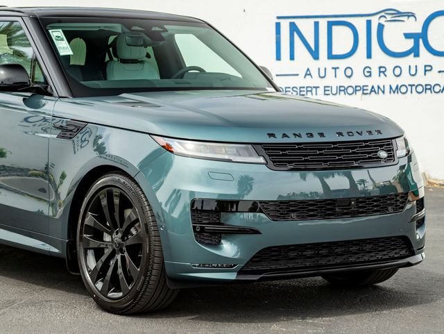 New 2026 Giola Green Land Rover Dynamic SE image 5
