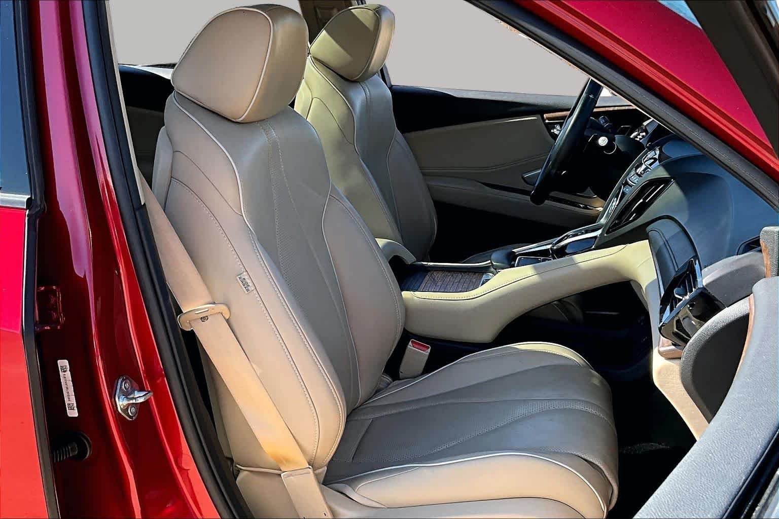 Used 2019 Performance Red Pearl Acura w/Advance Pkg image 9
