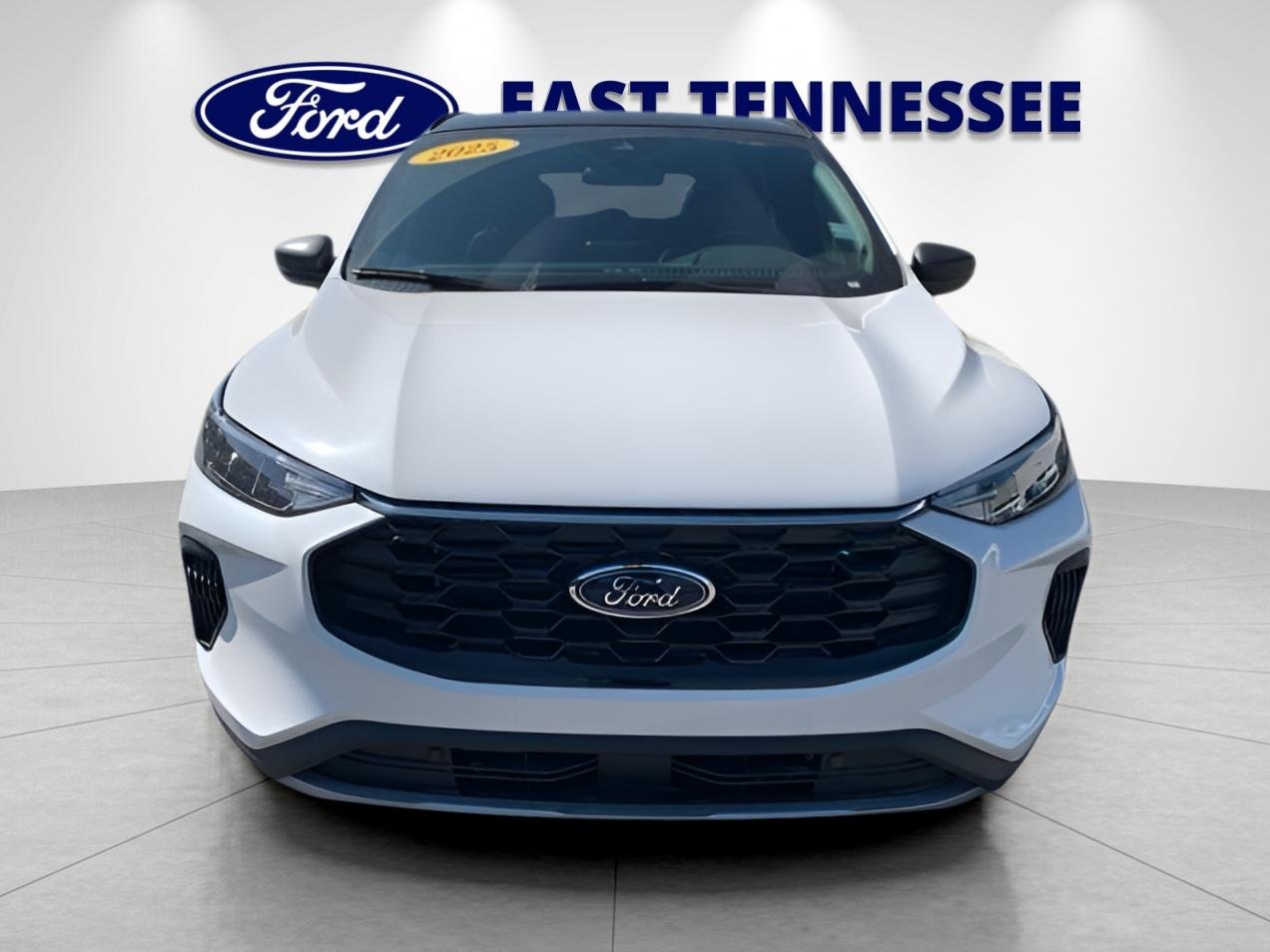 New 2025 Star White Metallic Tri-coat Ford ST-Line image 8