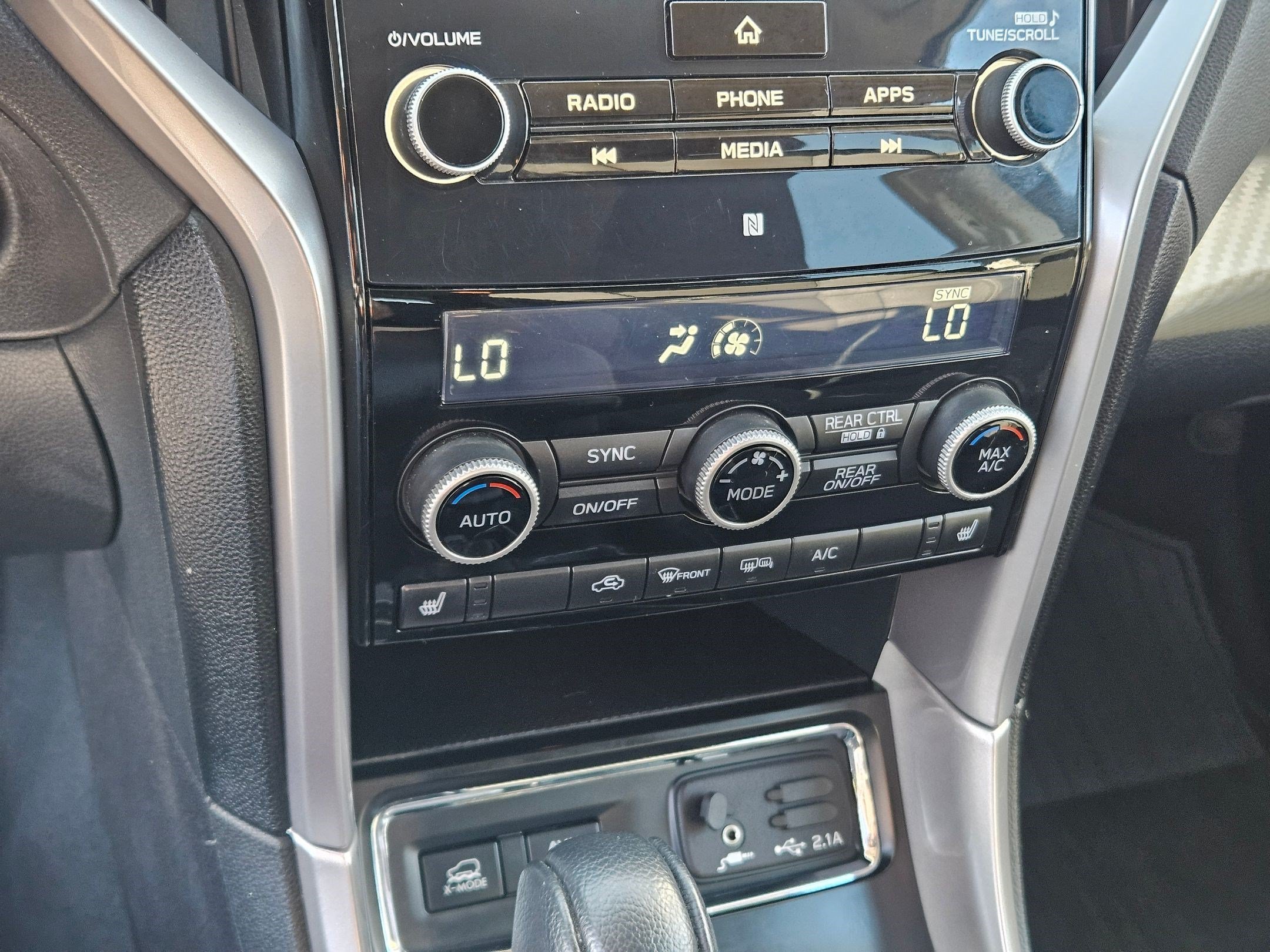 Used 2022 Magnetite Gray Metallic Subaru Premium image 24