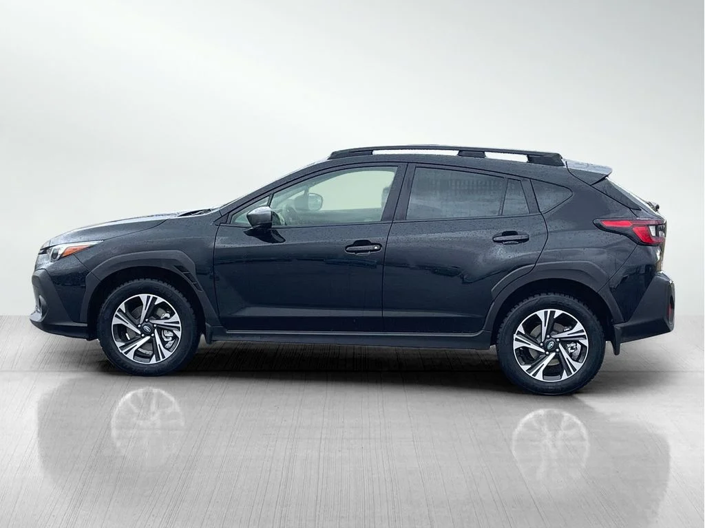 Used 2024 Crystal Black Silica Subaru Premium image 6