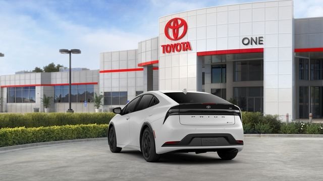 New 2026 Wind Chill Pearl <sup>1</sup> Toyota  SE image 10