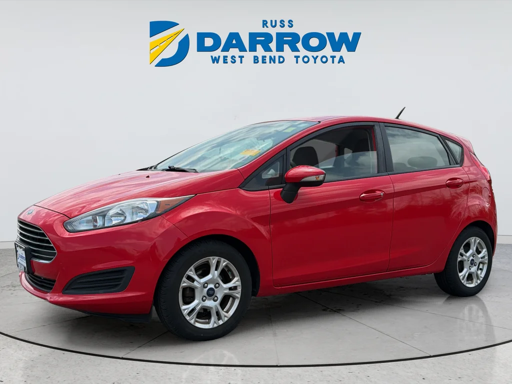 Used 2014  Ford SE image 1