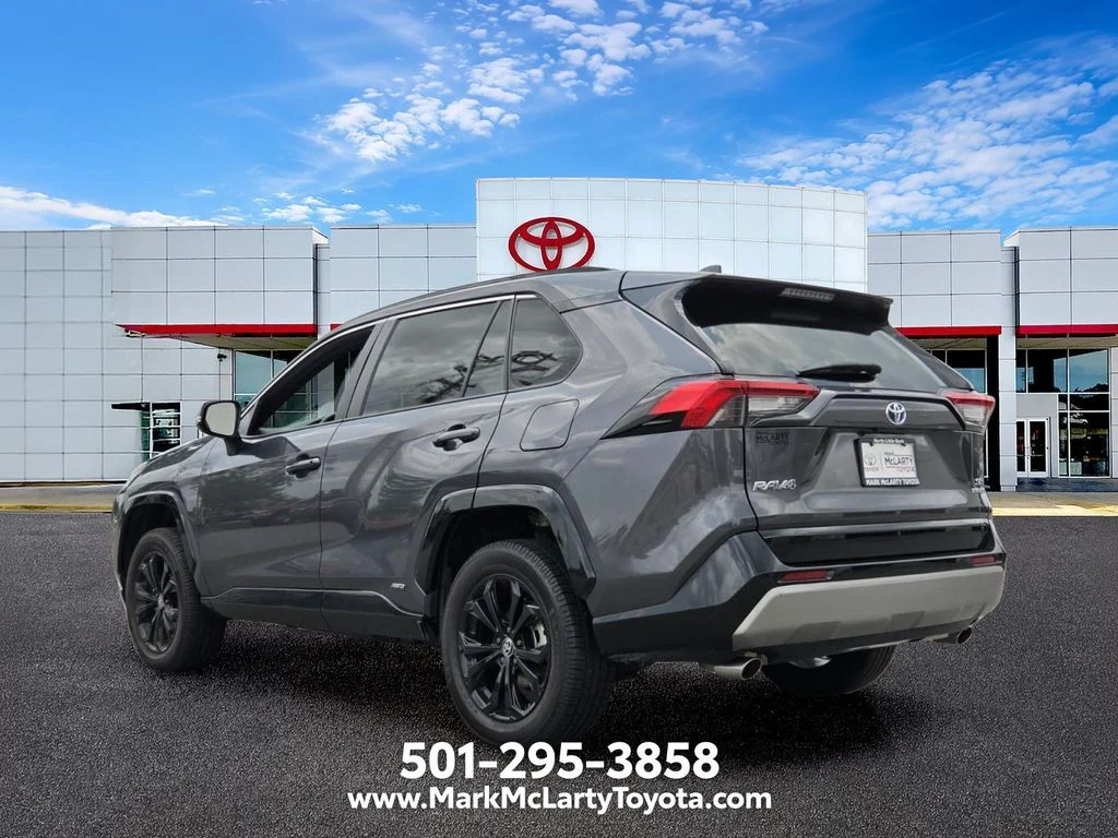 Used 2023 Gray Toyota SE image 3